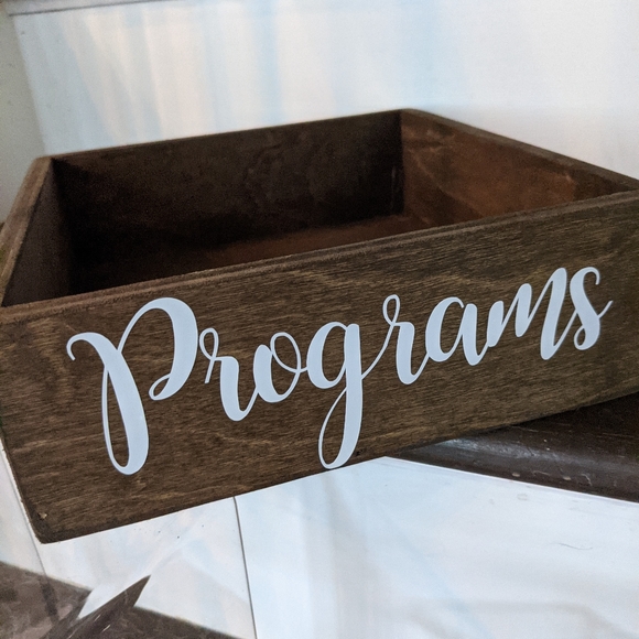 Program box - Picture 1 of 1